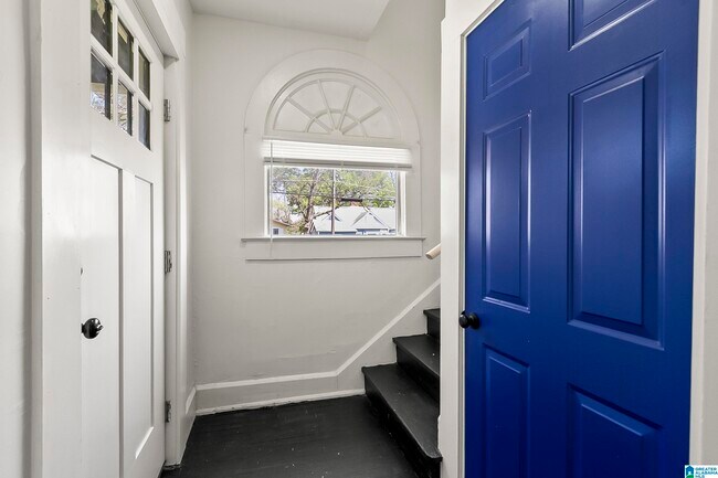 Foto del edificio - 1101 7th Ave W