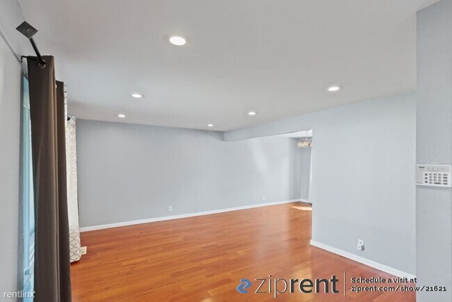 Building Photo - 4 br, 2.5 bath House - 1272 Sunrise Way, M...