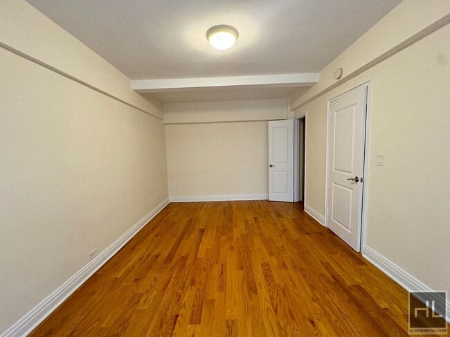 Foto del edificio - EAST 56 STREET