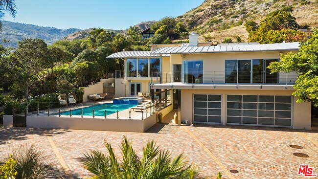Foto del edificio - 31741 Pacific Coast Hwy