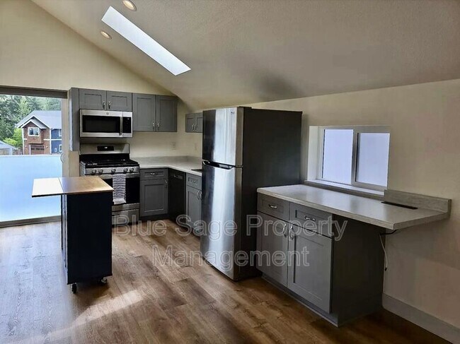 Foto del edificio - 411 Eddy Ct