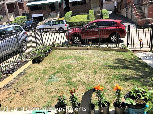 Building Photo - 3 br, 1 bath House - 6523 Rosemoor Street 1