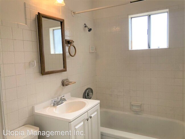 Building Photo - 2 br, 1 bath House - 656 Prescott Avenue