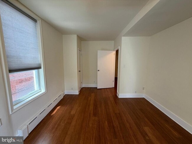 Building Photo - 1436 Wolf St
