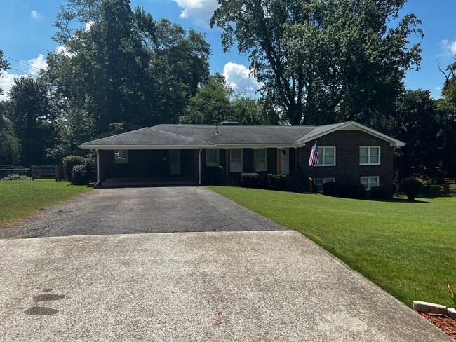 Photo - 578 Cambridge Dr (Marietta, GA) House