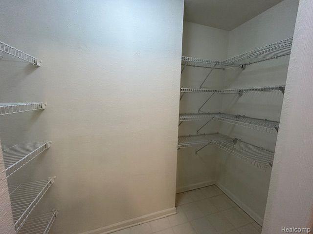 Foto del edificio - 15900 Silver Pkwy