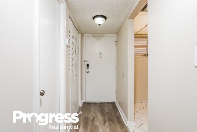 Building Photo - 403 NW 68th Ave