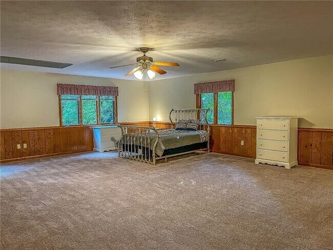 Foto del edificio - 3166 Babcock Blvd