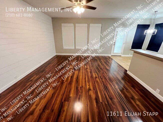 Foto del edificio - 4 Bed 2.5 Bath Home in Alamo Ranch