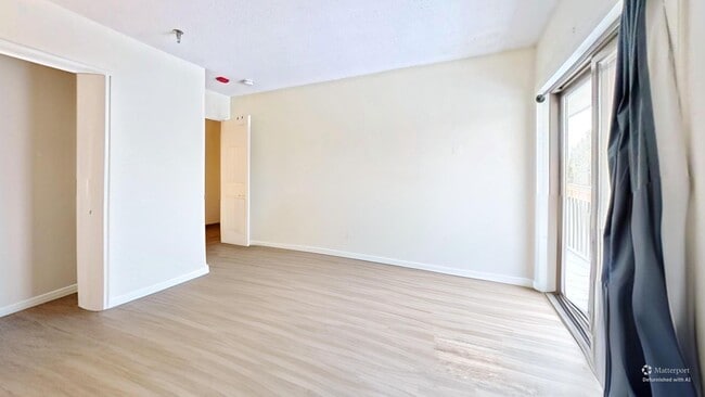 Building Photo - Hill Gardens Condo Association