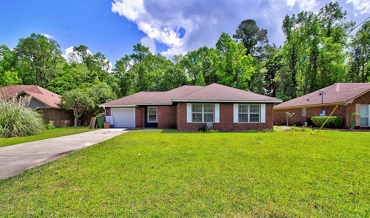 815 Sagewood Dr, Hinesville, GA 31313 House Rental in Hinesville, GA