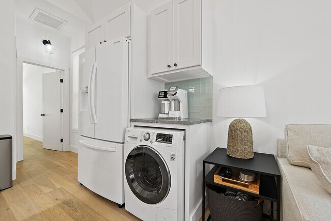 Foto del edificio - 90 De Haven St