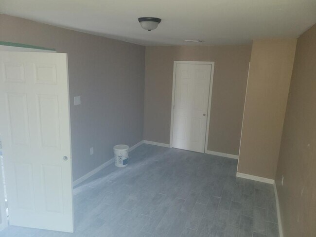 Foto del edificio - 14047 Partridge Ln