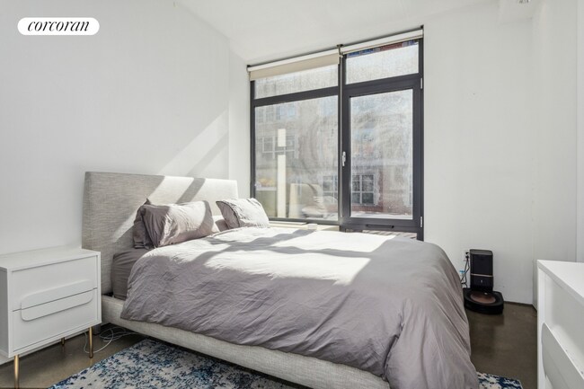 Foto del edificio - 427 E 12th St