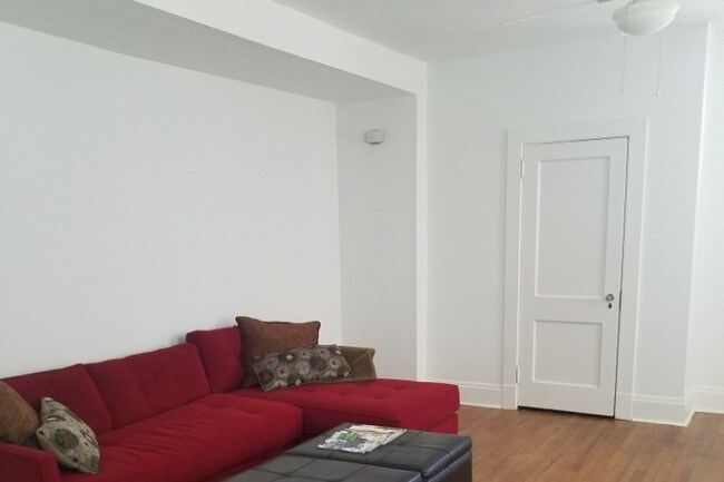 Living Room - 501 Blackburn Rd