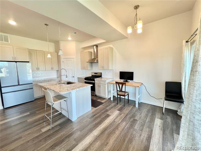 Building Photo - 5755 Villa Lorenzo Dr