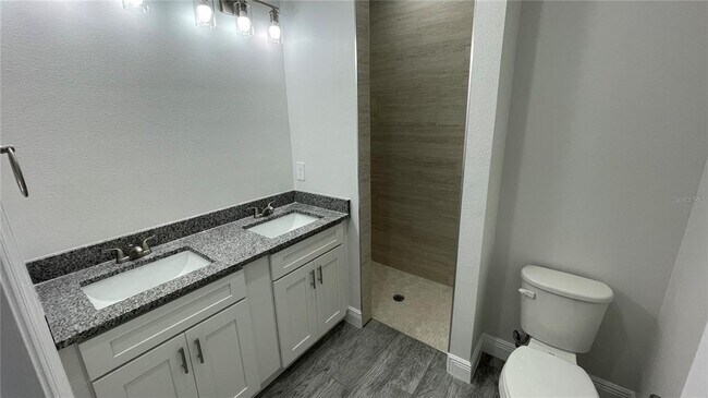 Foto del edificio - 4949 Ives Ave