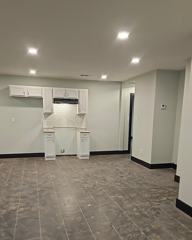 Photo - 1697 Baine Ave House