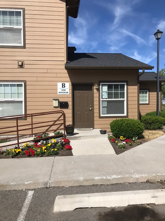 Lakeside Apartments Medical Lake, WA