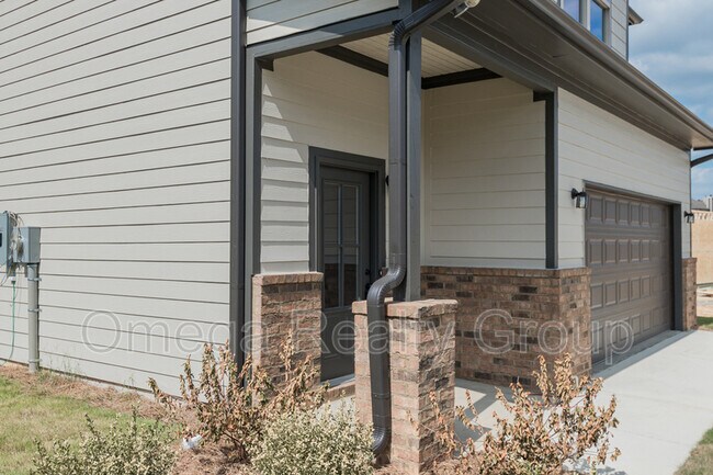 Foto del edificio - 170 King Richards Way