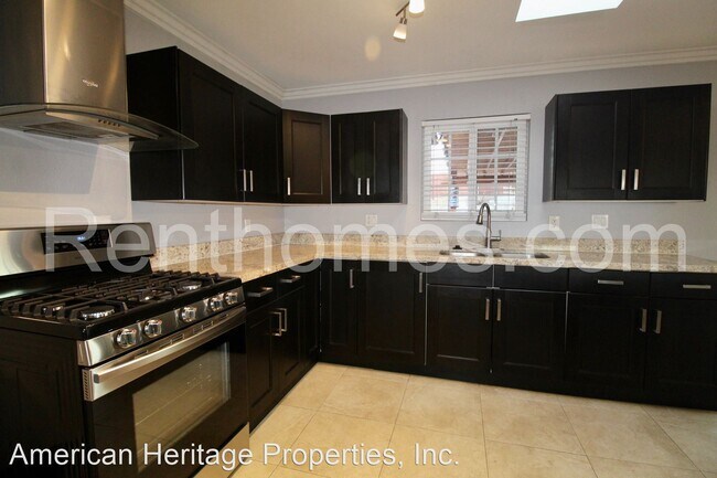 Foto del edificio - 4 br, 2 bath House - 93 E. Paisley Street