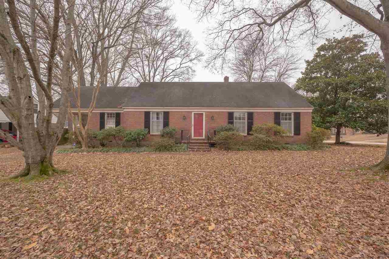Primary Photo - 433 Rosser Rd