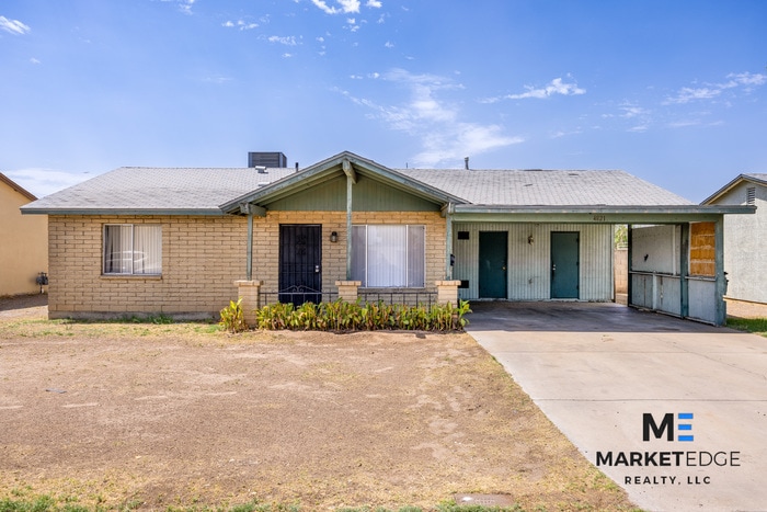 Primary Photo - 3Bed/1.5Bath at 51st Ave/McDowell! $1299 M...