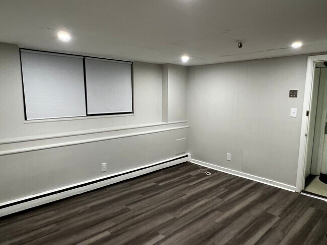 Building Photo - 216 South Street Residences