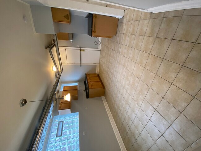 Foto del edificio - 3738 W Berteau Ave