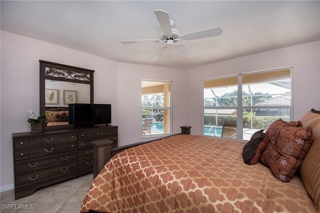Foto del edificio - 2806 SW 39th St