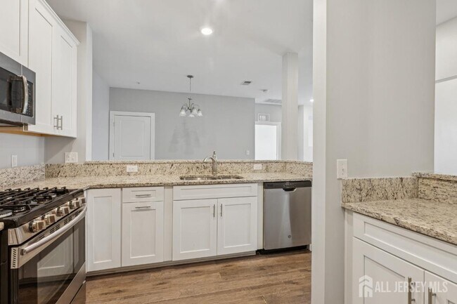 Foto del edificio - 517 Tavern Rd