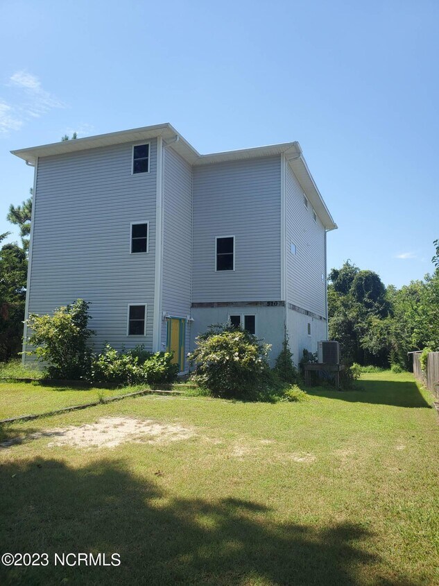 Primary Photo - 510 Hickory Point Rd