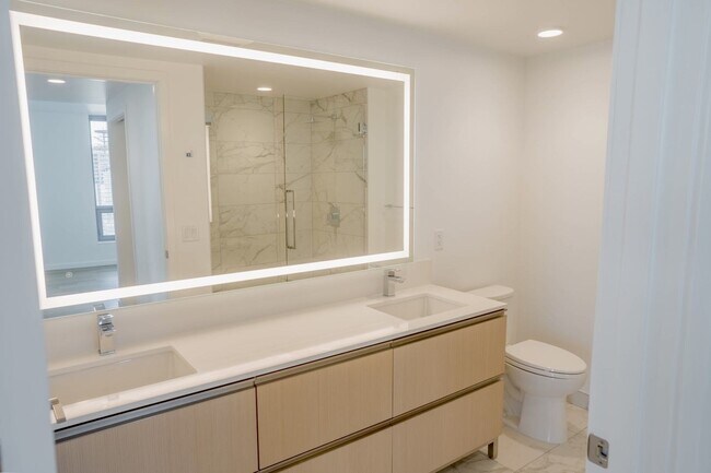 Foto del edificio - 2Bd/2Ba Seattle Apartment