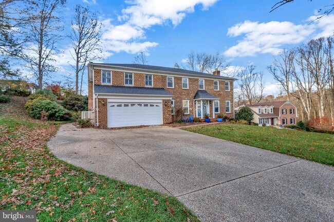 Building Photo - 2055 Kedge Dr
