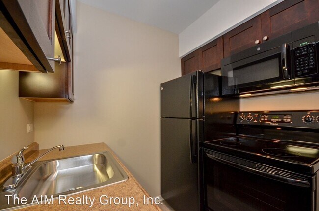 Foto del edificio - 335-339 N Yale Ave