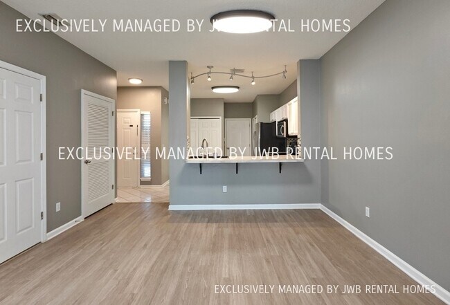 Building Photo - 568 Southbranch Dr
