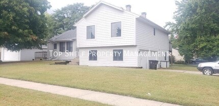 Building Photo - 5001 Crestmoor Dr