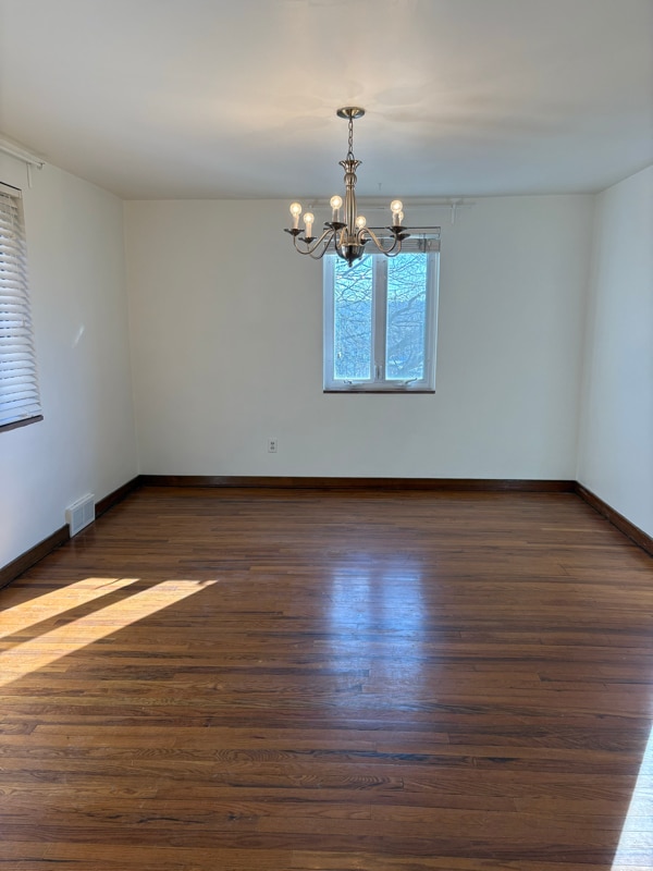 Foto del edificio - 6318 Glenview Pl