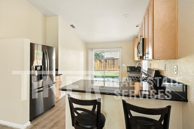 Foto del edificio - 8956 Mandalay Way