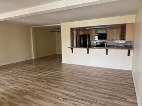 Building Photo - 259 Donax Ave