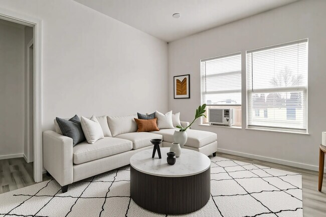 Foto del edificio - 2722 E Vickery Blvd