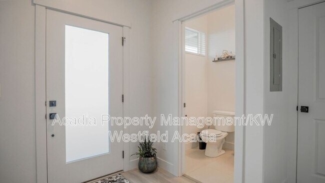 Foto del edificio - 419 Wood Stream Rd