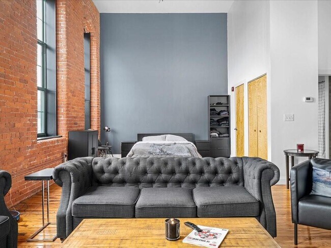 Foto del edificio - 589 Atwells Ave