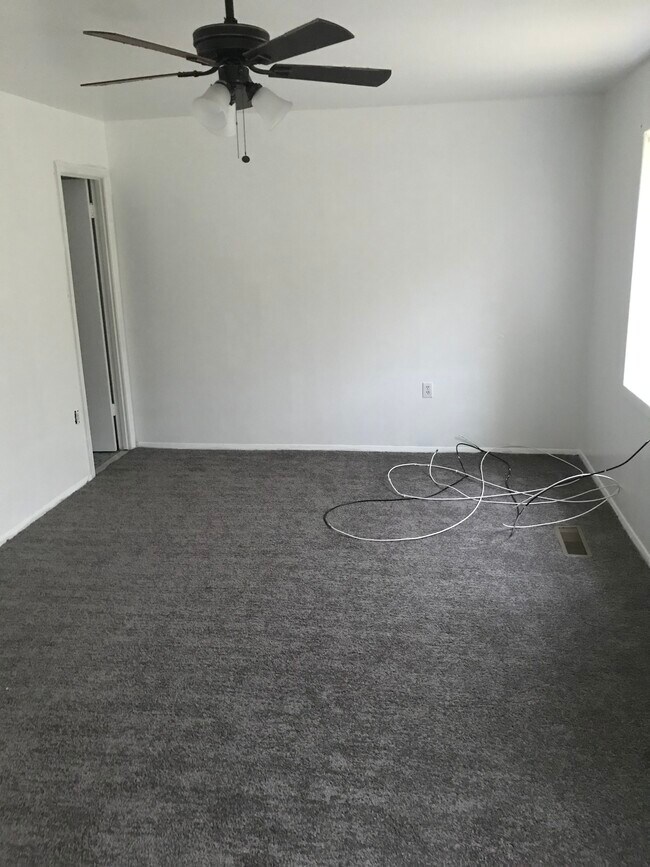 Master bedroom - 7203 Cross St