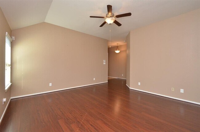 Foto del edificio - 12947 Taper Reach Dr