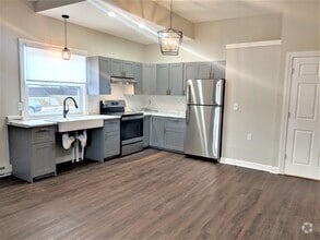Building Photo - 1468 S 72nd St