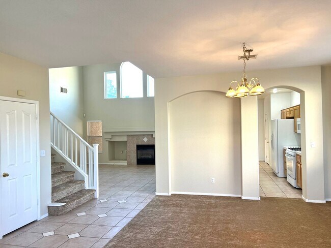 Building Photo - IRON HORSE ESTATE