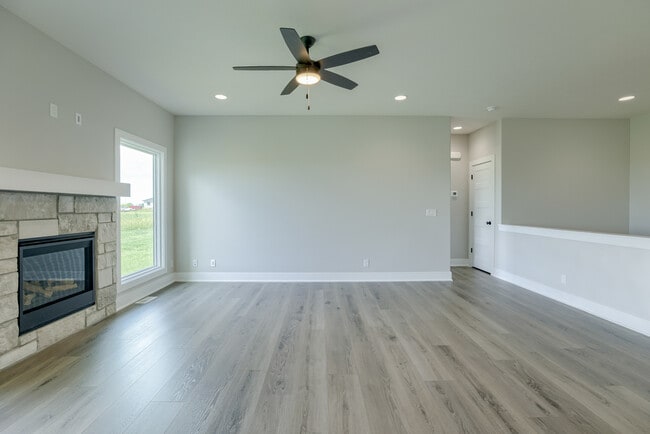 Foto del edificio - 20939 Ellison Ave