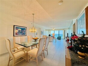 Building Photo - 8800 S Ocean Dr