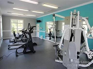 Foto del edificio - 10611 Hill Point Ct